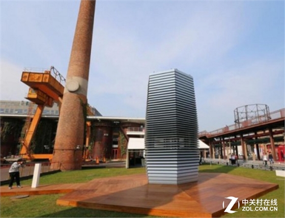 飛船大的空氣凈化器主要是室外，而室內(nèi)空氣凈化器就是高潔雅空氣凈化器，主要室內(nèi)空氣凈化甲醛、苯、油煙霧霾。