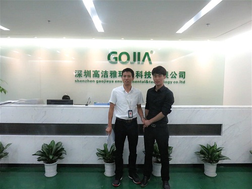 除甲醛加盟首選高潔雅，正如楊先生看到高潔雅除甲醛專業(yè)技術(shù)，在室內(nèi)空氣治理的誠(chéng)摯服務(wù)。