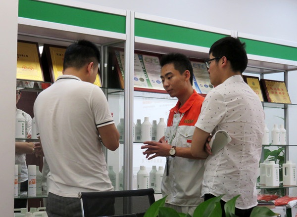 除甲醛加盟實(shí)地考察才能了解一家除甲醛公司到底怎樣，高潔雅接收各種考驗(yàn)，加盟你值得擁有。