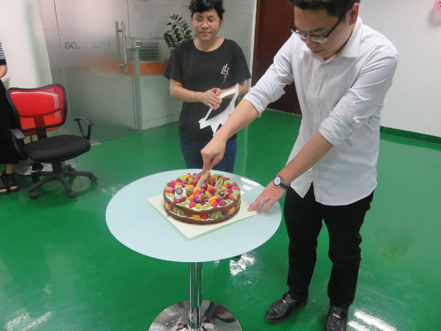 2018年高潔雅“趣味生日會(huì)”其樂融融